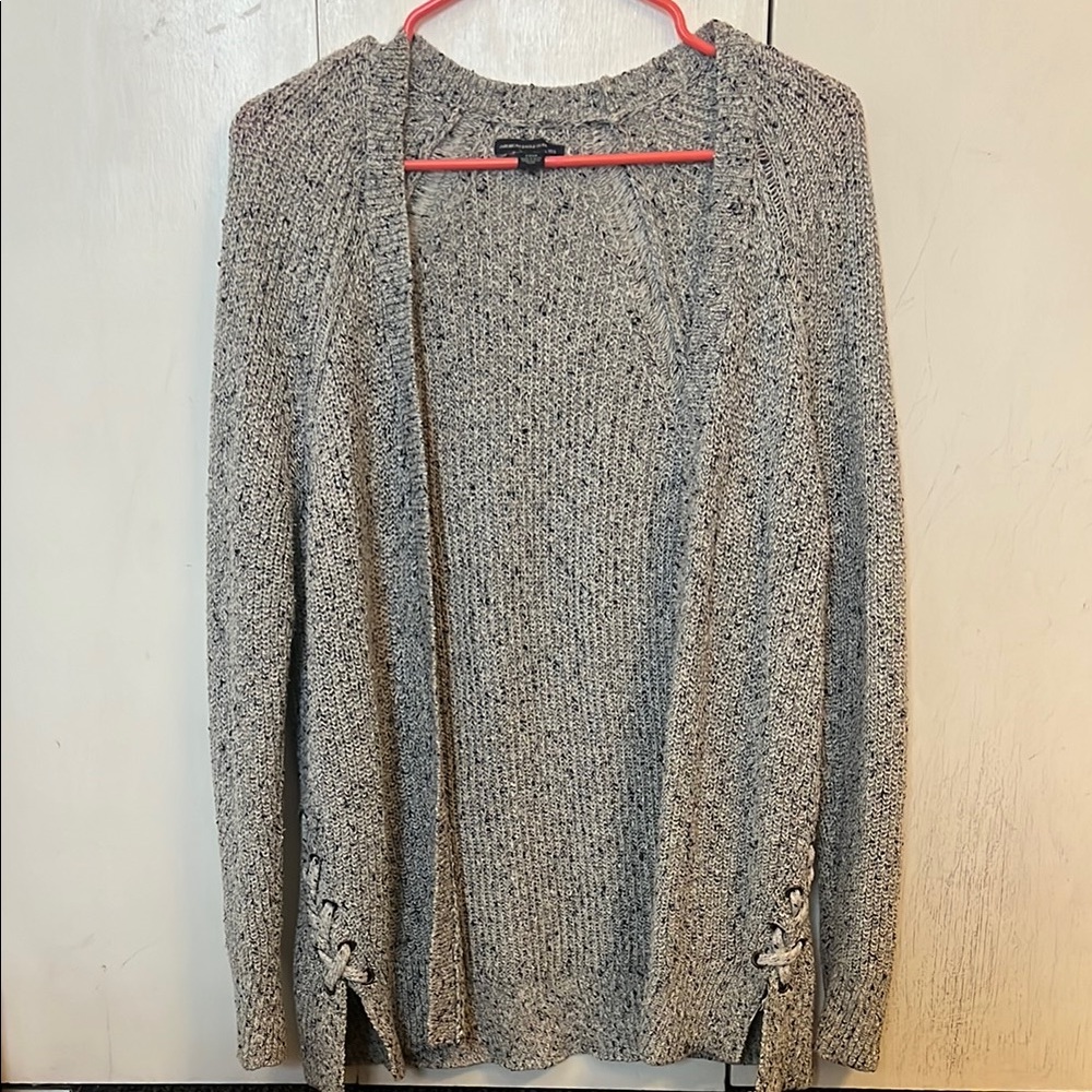 American Eagle Outfitters Gray Open-Front Cardigan